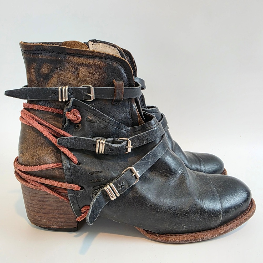 Freebird by Steven Crue Black Distressed Leather Buckle Corset Ankle Boots 11